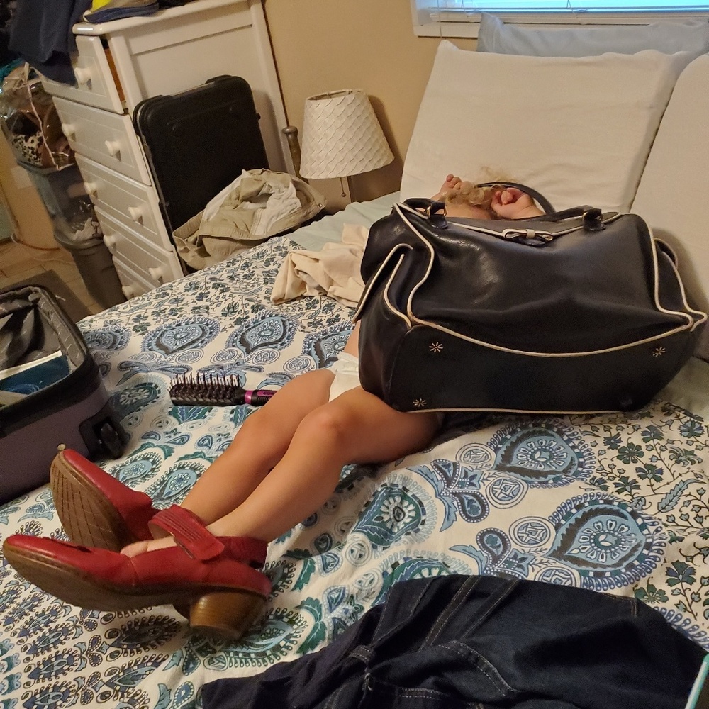 Meet your Posher, Candida